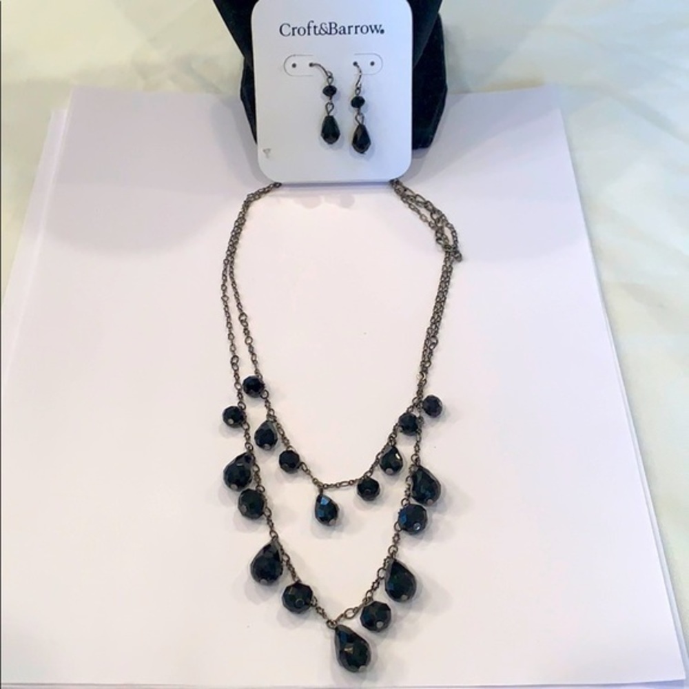Croft & Barrow double strand faceted glass set